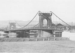 Scotswood Chain Bridge in 1933