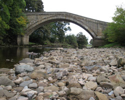 Featherstone Road Bridge