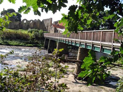 Finchale Footbridge looking south