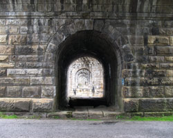 Haltwhistle Railway Viaduct - through the arches (Alston Arches)