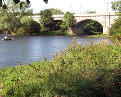 Kelso Bridge from northeast