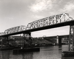 Old Redheugh bridge