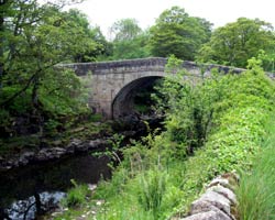 Stanhope Road Bridge from northeast bank