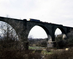 Victoria Viaduct with train heading south in April 1984