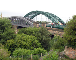 Wearmouth Bridge and railway bridge